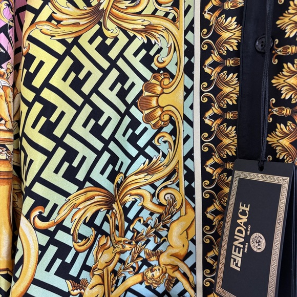 FENDACE Versace by Fendi GOLD BAROQUE SILK  Pyjama Shirt Sz 3  Mens Medium NWT - Picture 8 of 11